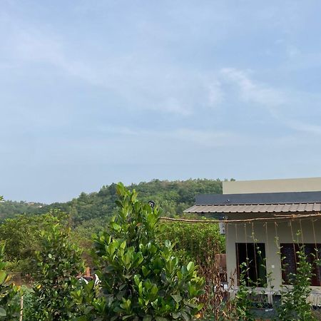 Mo'S Agro Villa Pāppinisseri Exterior photo